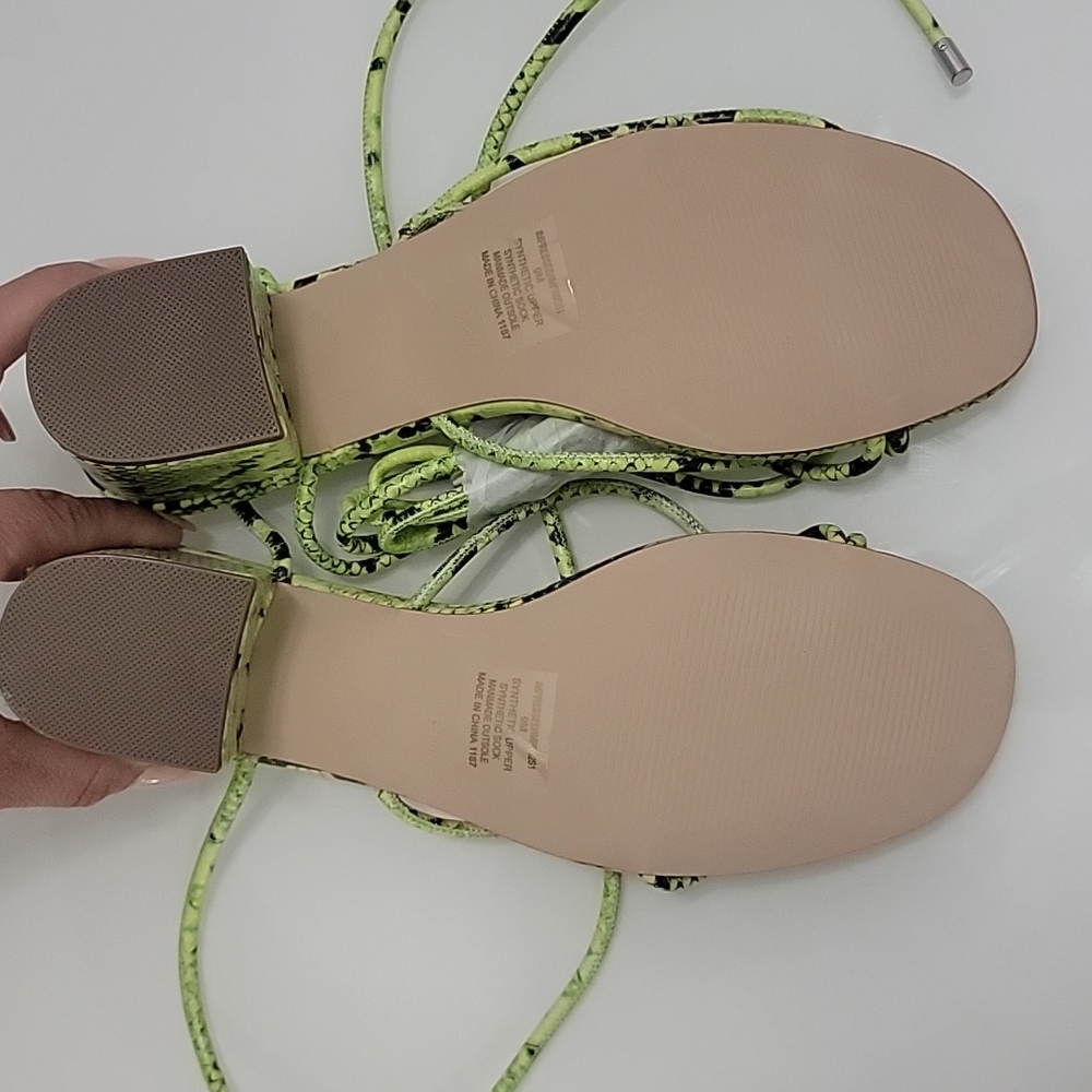 NIB Steve Madden neon green snake lace up sandals - Picture 6 of 9